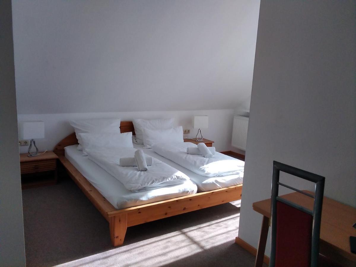Gaestehaus Helbighof Neustadt an der Weinstraße Esterno foto