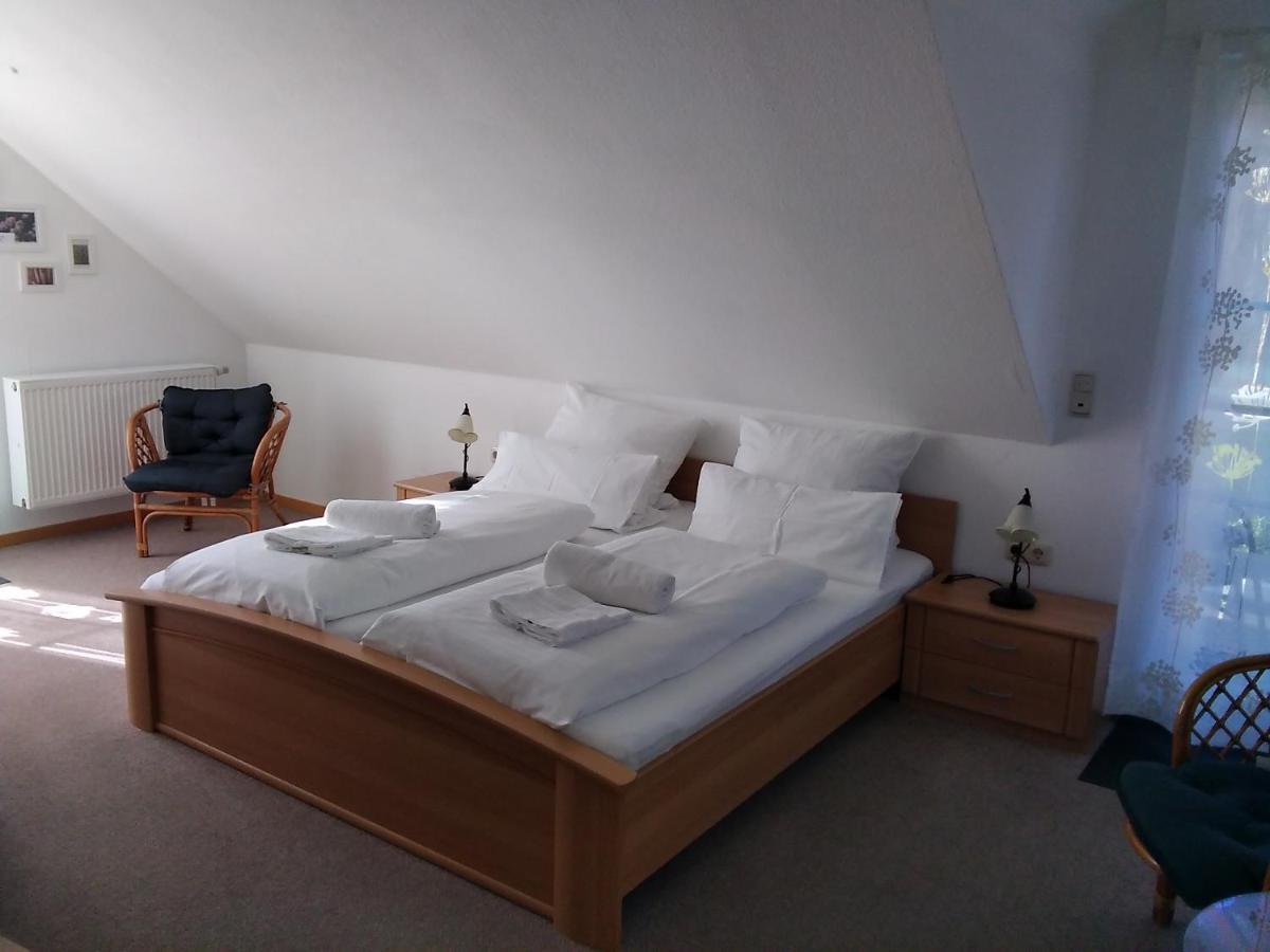 Gaestehaus Helbighof Neustadt an der Weinstraße Esterno foto